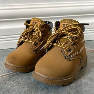 Infant size 5 boots